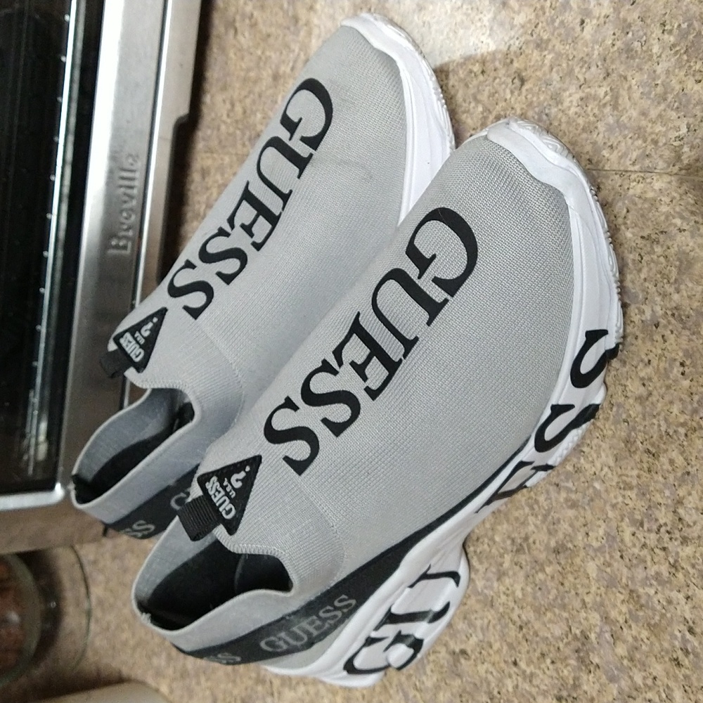GUESS Ladies Tennis Shoes